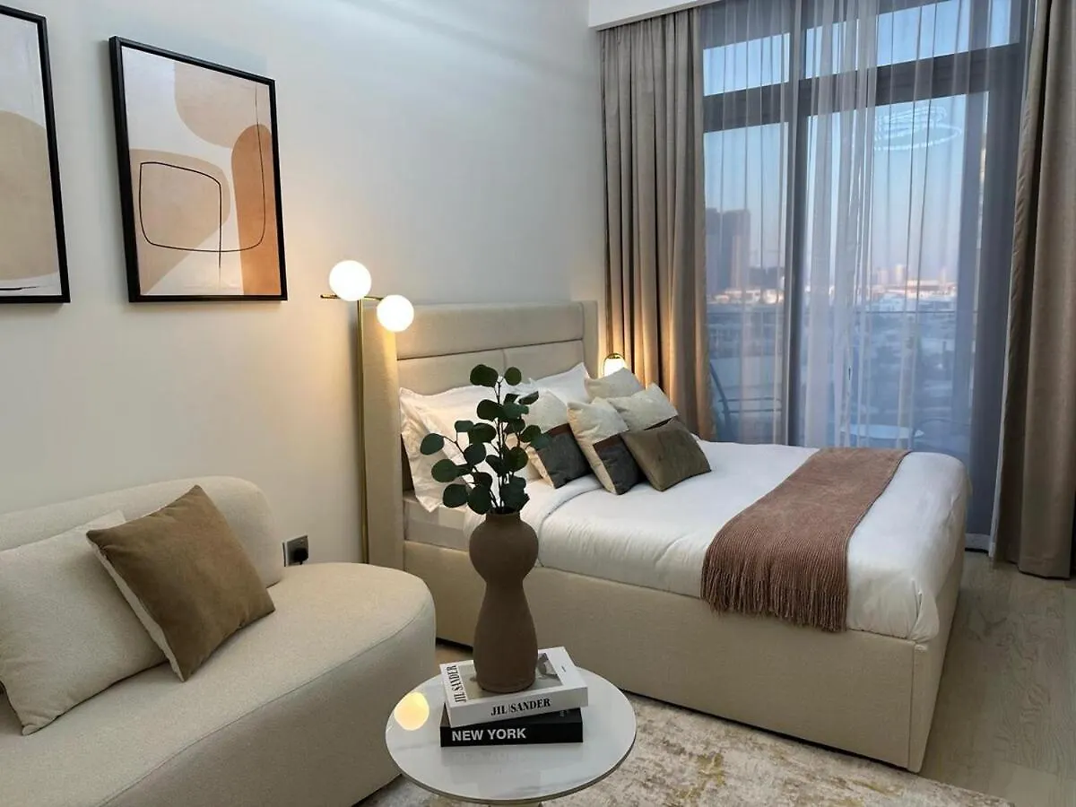 Luxury Studio Near Burj Khalifa Дубай 0*,  ОАЭ